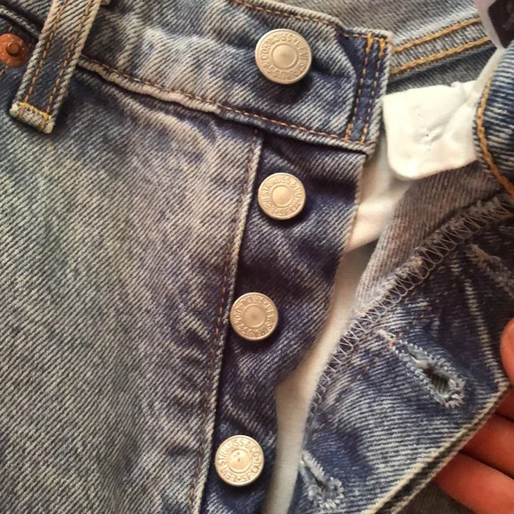 Levi’s Ribcage Straight Cropped - Picture 4 of 6